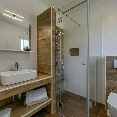 Azzurro With Jacuzzi And Pool *